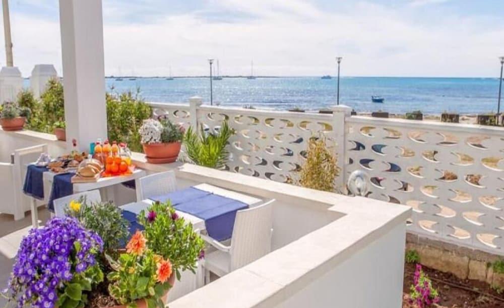 Estasi sul mare Bed & Breakfast Porto Cesareo Exterior foto